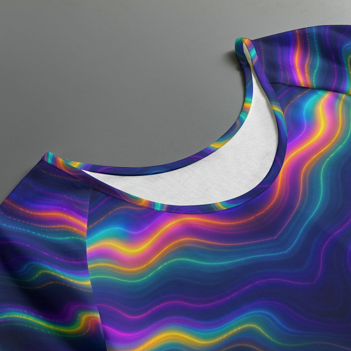 Women's Round Neck T-shirt With Raglan Sleeve