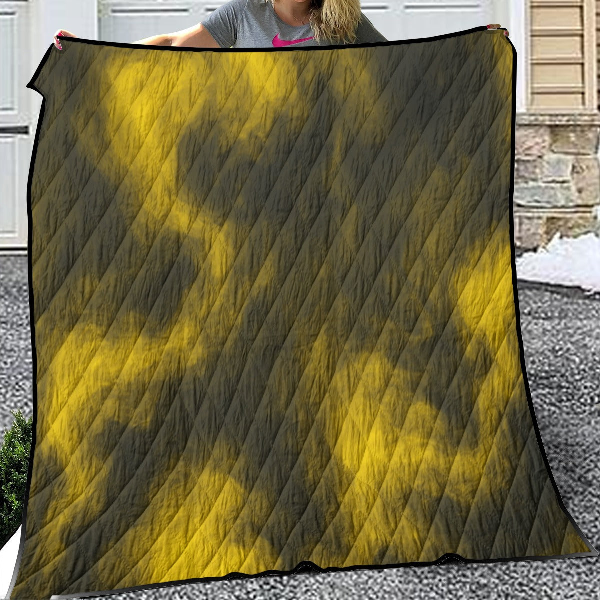 Unisex Lightweight & Breathable Quilt With Edge-wrapping Strips